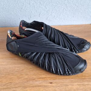 Vibram Furoshiki 18MAD06 Black Wrap Shoes Mens 9 9.5 EU 42 Minimalist Barefoot